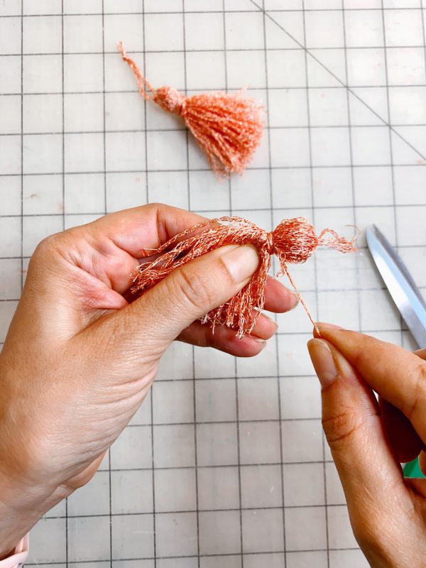 sew a table runner on an overlocker - tassel making