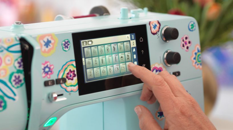 Kaffe Fassett Hat Box Quilt Series- Kaffe Stitches and Machine Appliqué with Open Embroidery Foot #20C BERNINA WeAllSew Blog Feature 1090x610