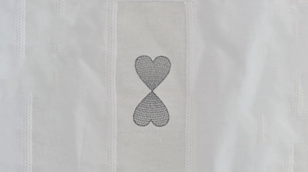 Mending A Tear In Your Duvet Cover_Featured