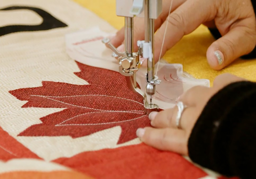 December_Autumn_Quilt_16_stem_and_veins_BERNINA_WeAllSew_Blog_1000x700px