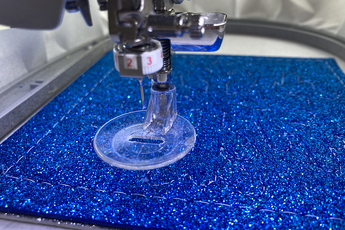 Winter_Garland_Part_1_20_CutWork_BERNINA_WeAllSew_Blog1200x800px