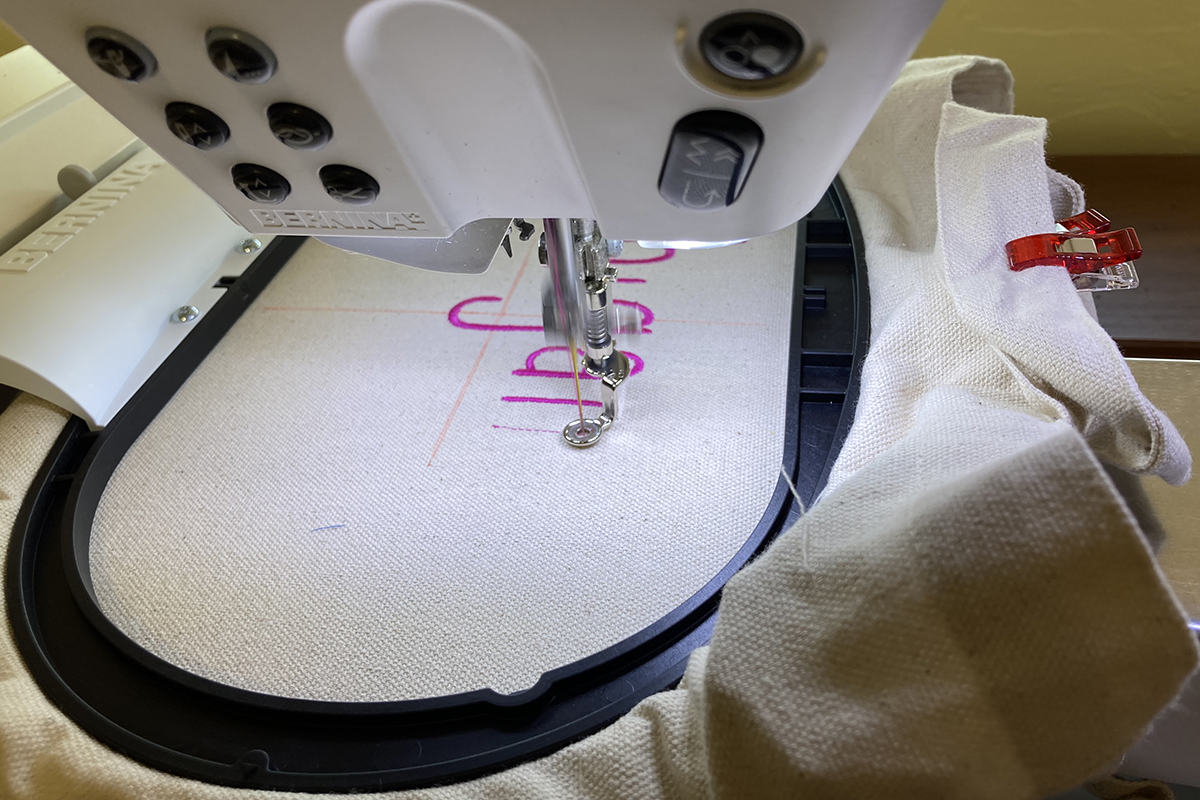 Keyboard_Lettering_27_Stitching_BERINA_WeAllSew_Blog_1200x800px