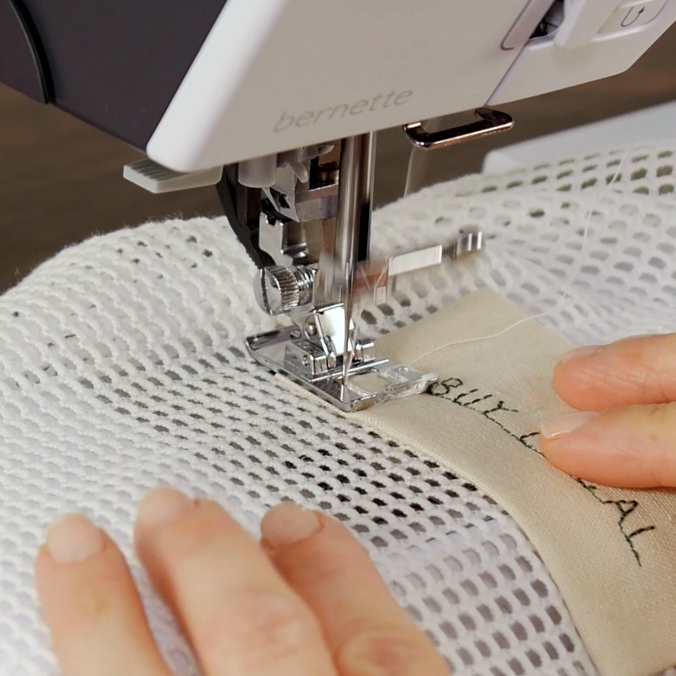 MTC_Produce_Bag_20_stitching_down_label_1_BERNINA_WeAllSew_Blog_1080x1080px
