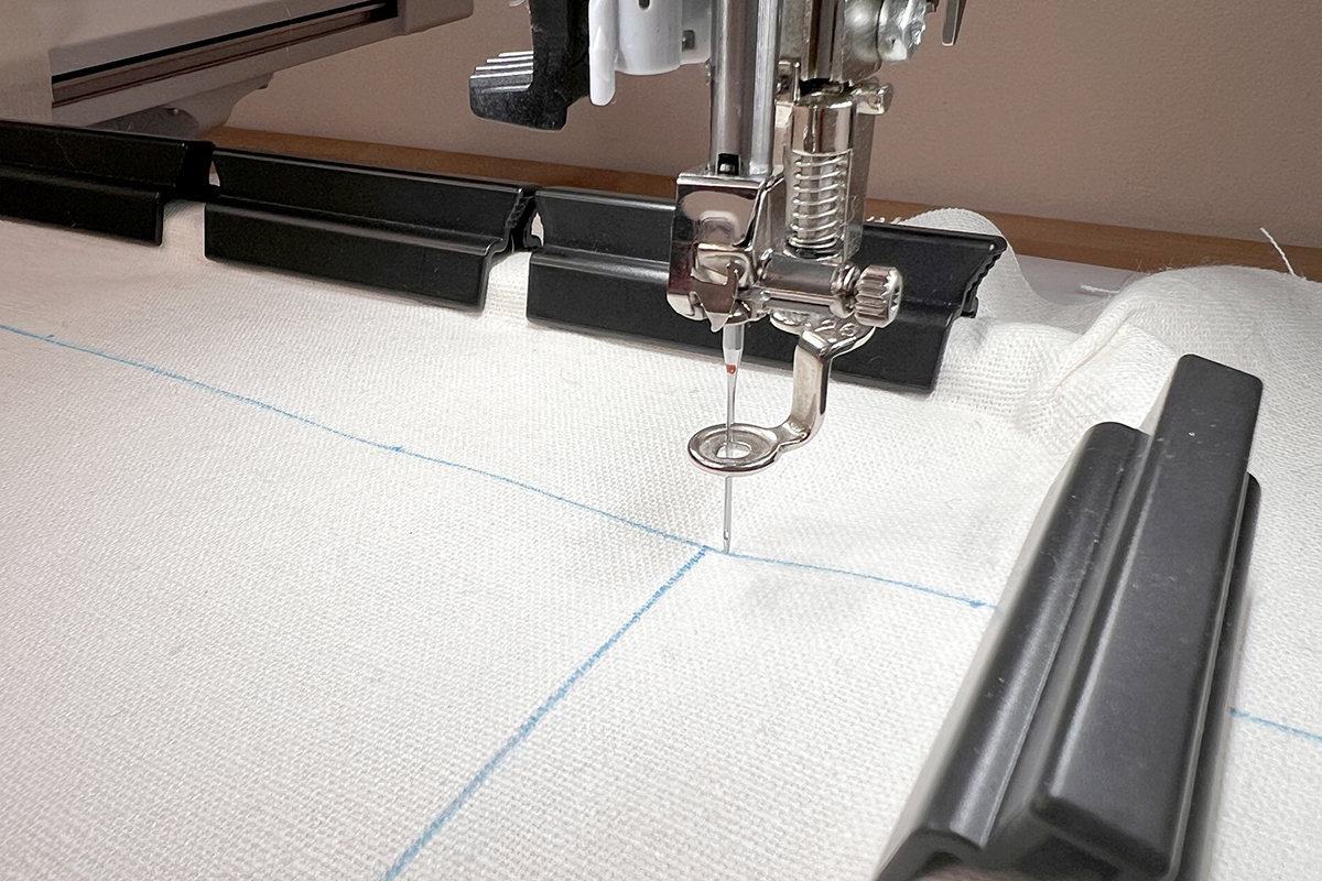 Kaffe_Cross_Stitch_Clamp_Hoop_18_Needle_Position_Second_Point1_BERNINA_WeAllSew_Blog_1200x800px