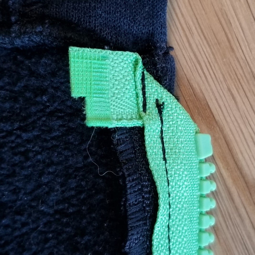Mending Hoodie_07