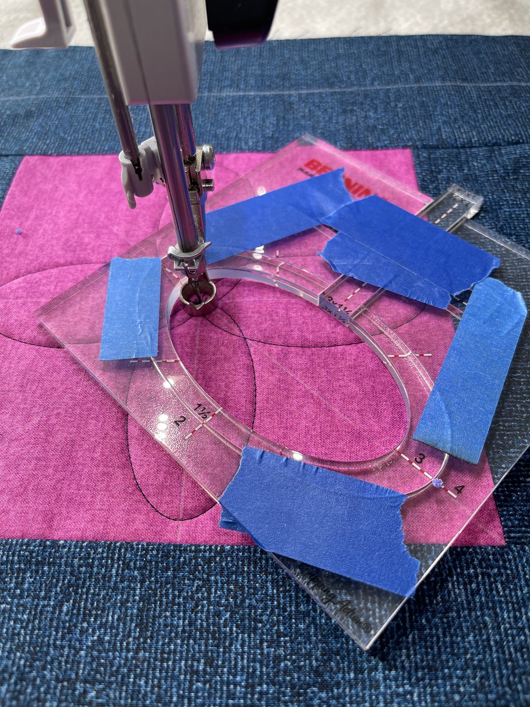 Nested_Oval_Rulers_13_Continue_Stitcching_BERNINA_WeAllSew_Blog_1080x1440px
