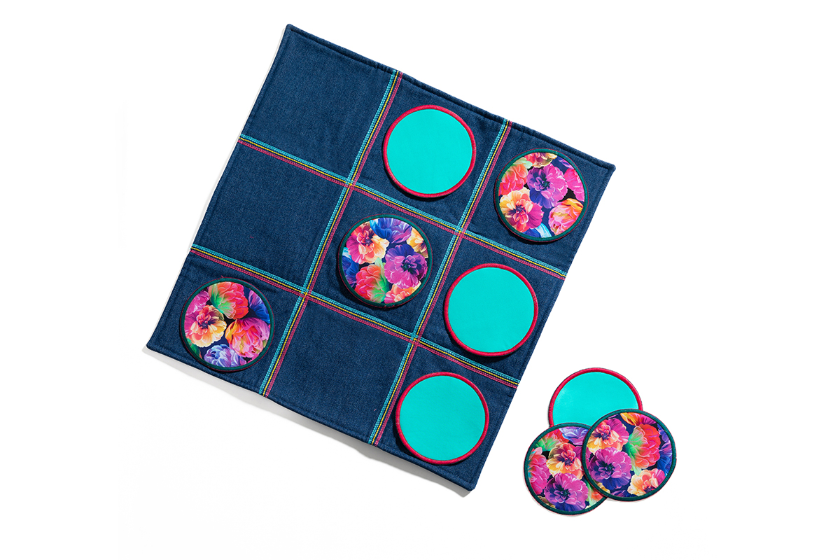 Serger_Tic_Tac_Toe_#1_15_Title_TTT_WAS_BERNINA_WeAllSew_Blog_1200x800px