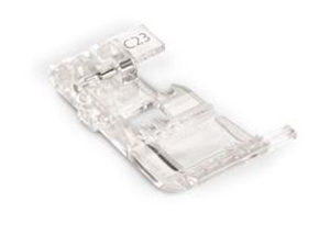 Serger_Tic_Tac_Toe_#2_02b_C23_TTT_WAS_BERNINA_WeAllSew_Blog_300x214px