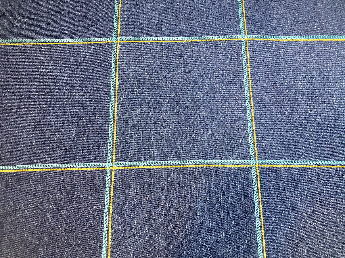 Serger_Tic_Tac_Toe_#2_08_Narrow_CS_Added_TTT_WAS_BERNINA_WeAllSew_Blog_1200x900px