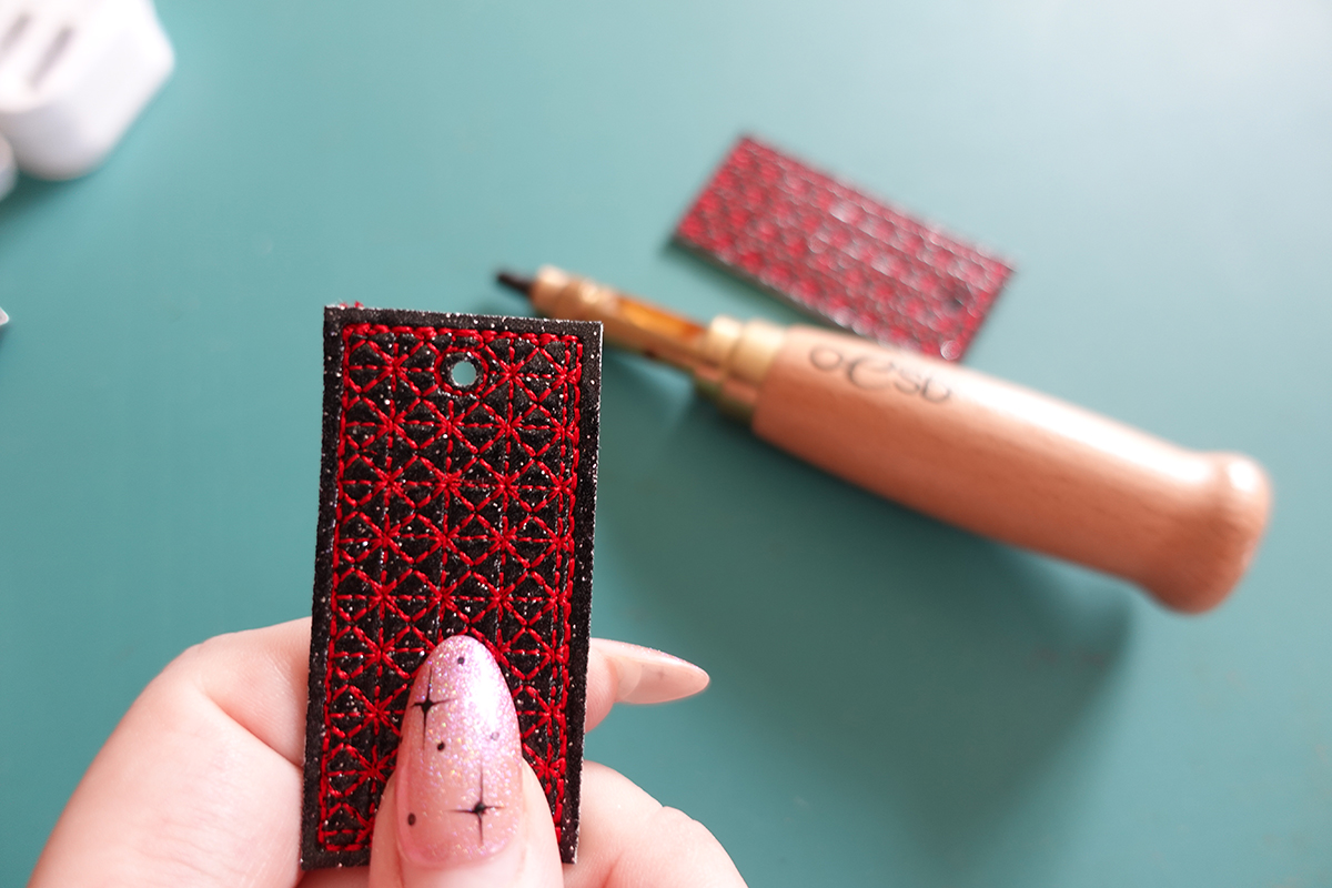 Embroidered_Earrings_29_Use_The_OESD_WeAllSew_Blog_1200x800px