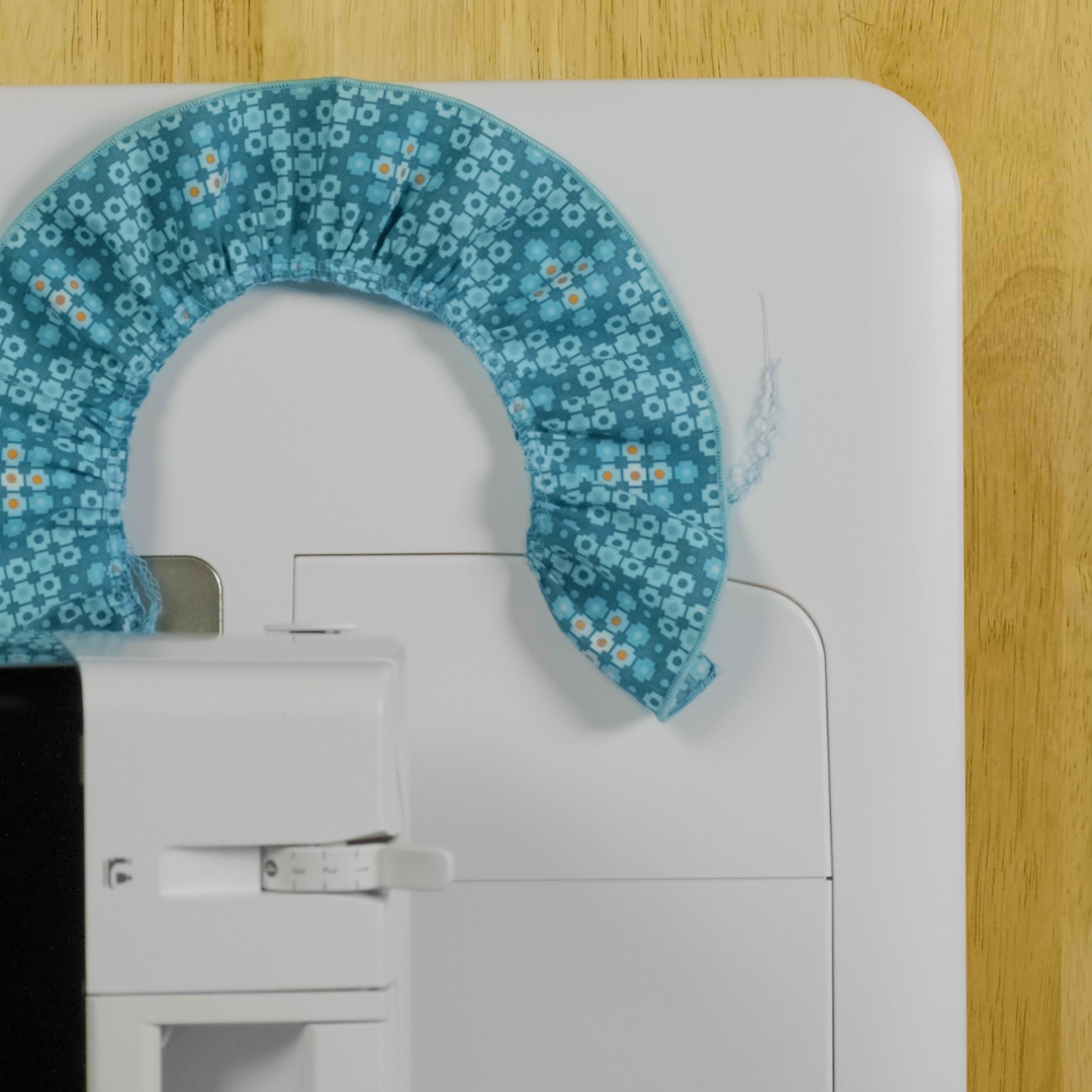 MTC_SxS_Gathering_12_serger_ruffle_BERNINA_WeAllSew_Blog_1080x1080px