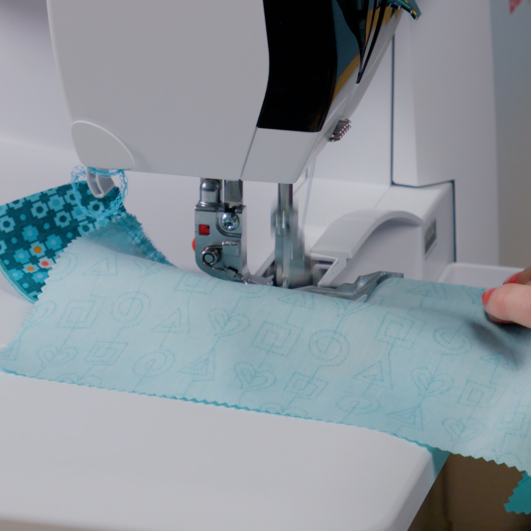 MTC_SxS_Gathering_13_ruffle_to_flat_fabric_BERNINA_WeAllSew_Blog_1080x1080px