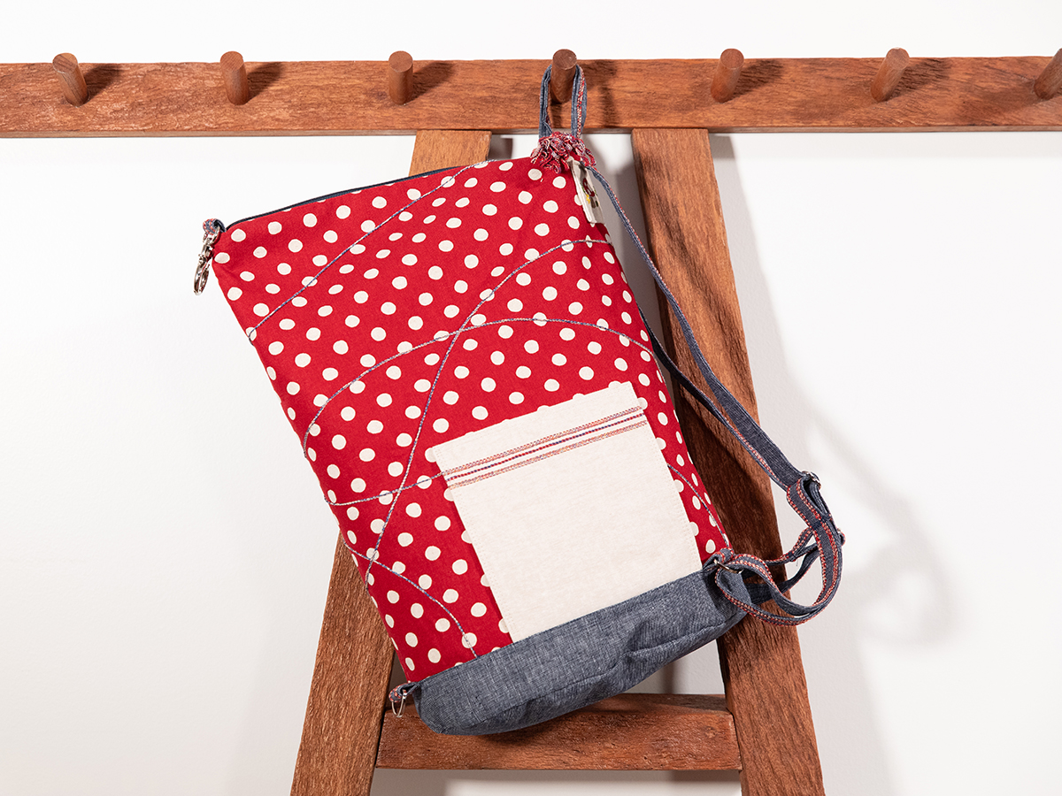 Decorative_Thread_Overlocker_01_Backpack_Dec_Thr_Double_Time_WAS_BERNINA_WeAllSew_Blog_1200x800px