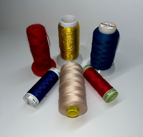 Decorative_Thread_Overlocker_04_Threads_Dec_Thr_Double_Time_WAS_BERNINA_WeAllSew_Blog_480x460px