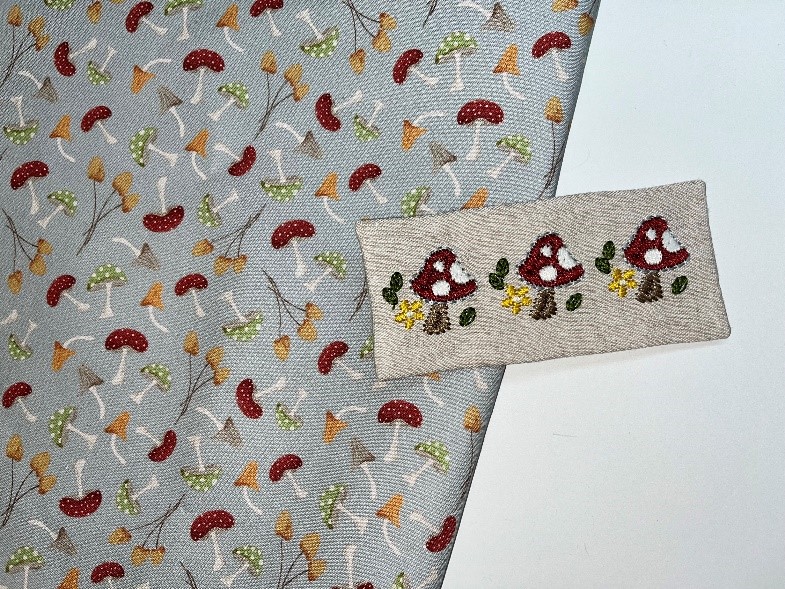 Decorative_Thread_Overlocker_17_Mushroom_Embroidery_Dec_Thr_Double_Time_WAS_BERNINA_WeAllSew_Blog_1200x800px.JPG