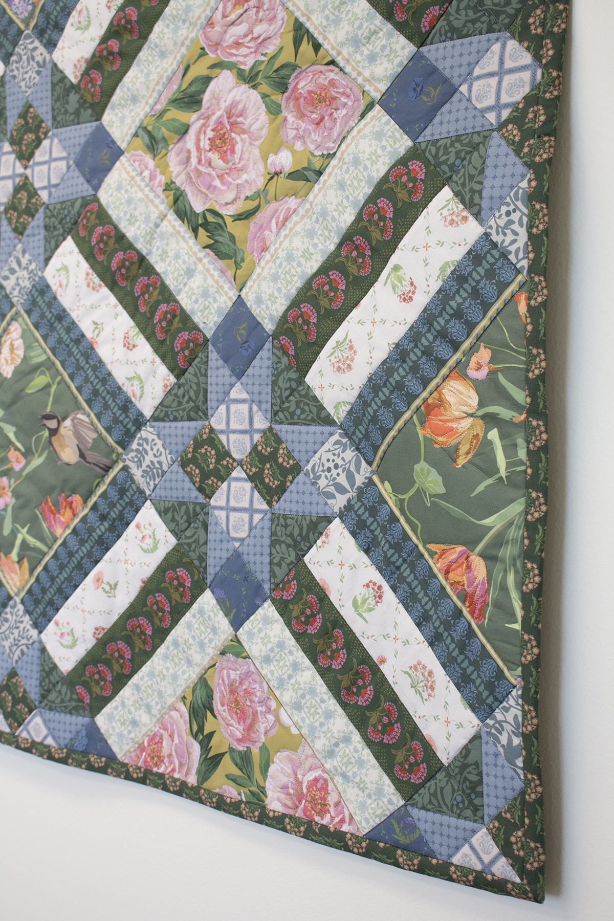completed trellis quilt