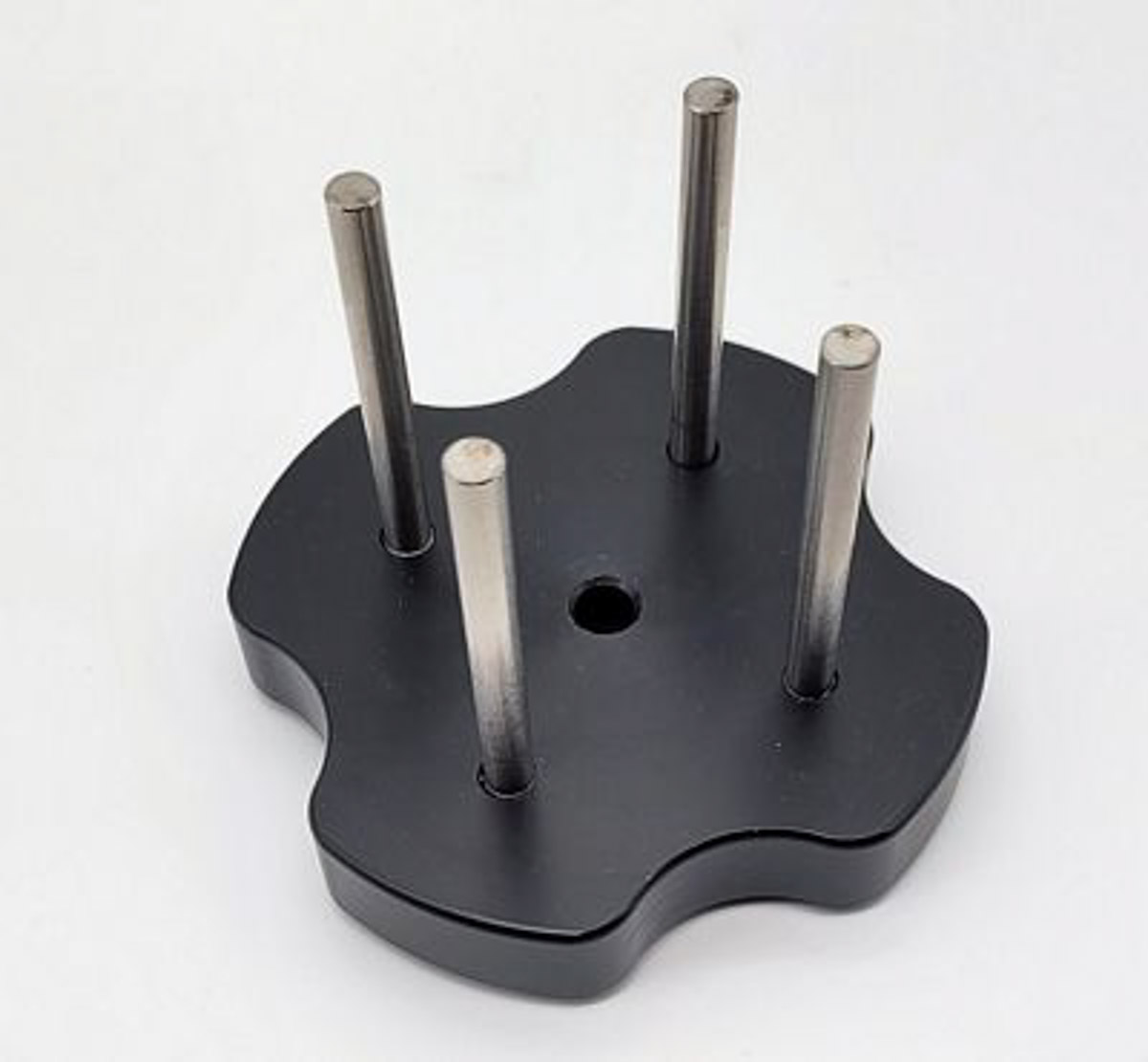 Black and silver Thread Cradle on a white background