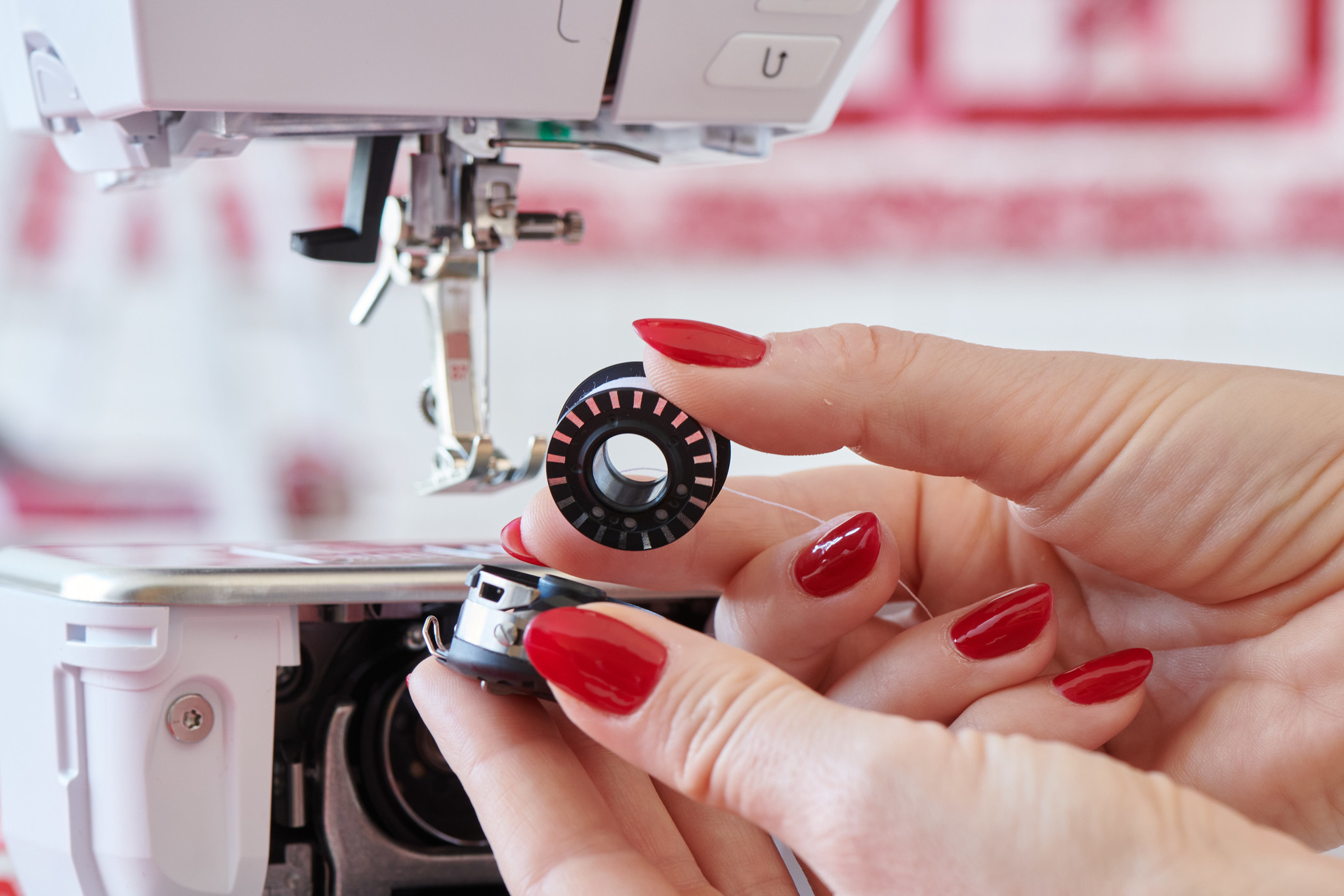BERNINA jumbo bobbin