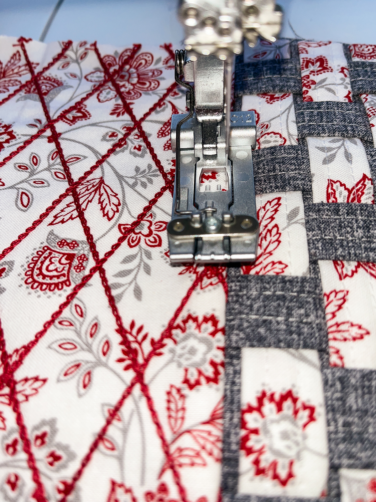 Topstitching colorful woven fabric