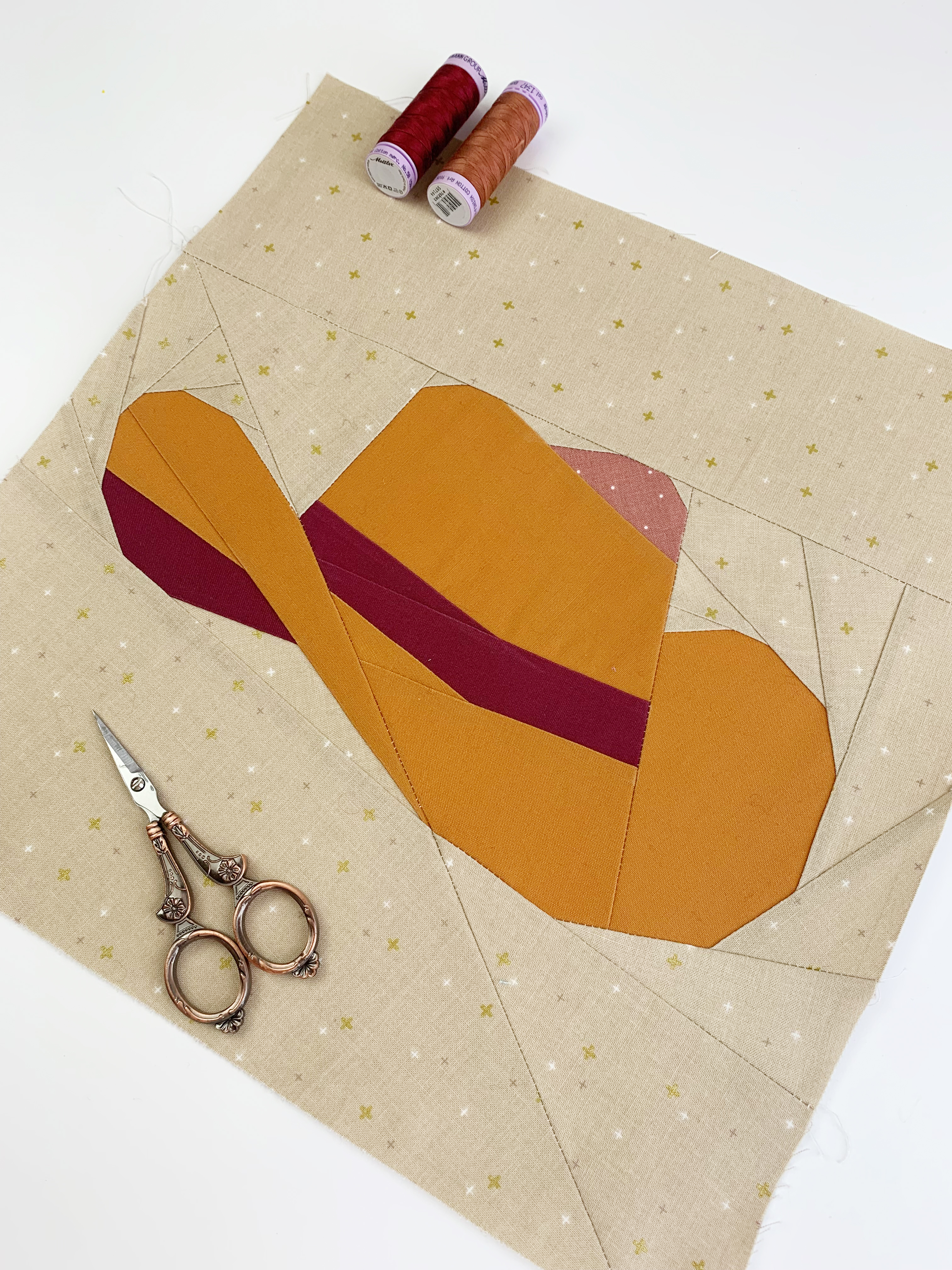 Cowboy_hat_quilt_block_pattern