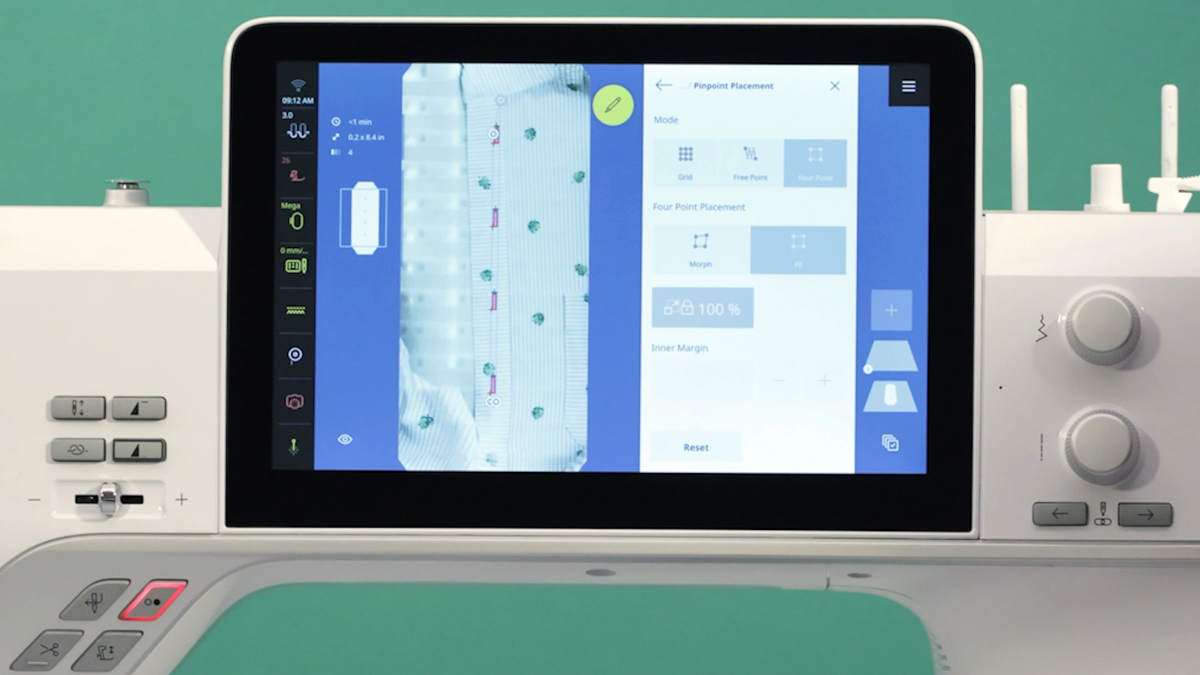 Display screen on the B 990